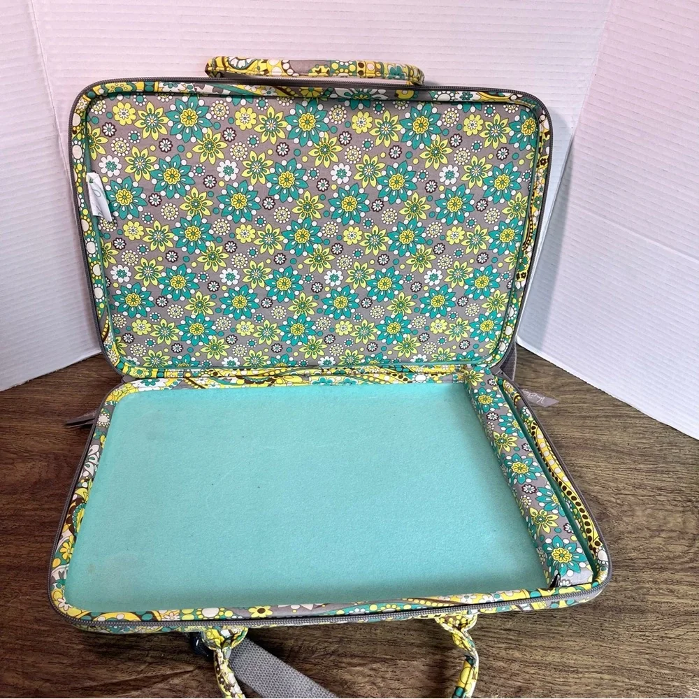 Vera Bradley Green Yellow Teal Gray Brown Paisley Labtop Bag